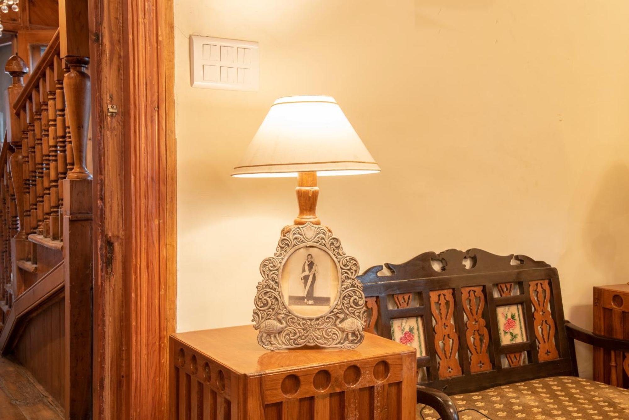 Shimla British Resort Екстериор снимка