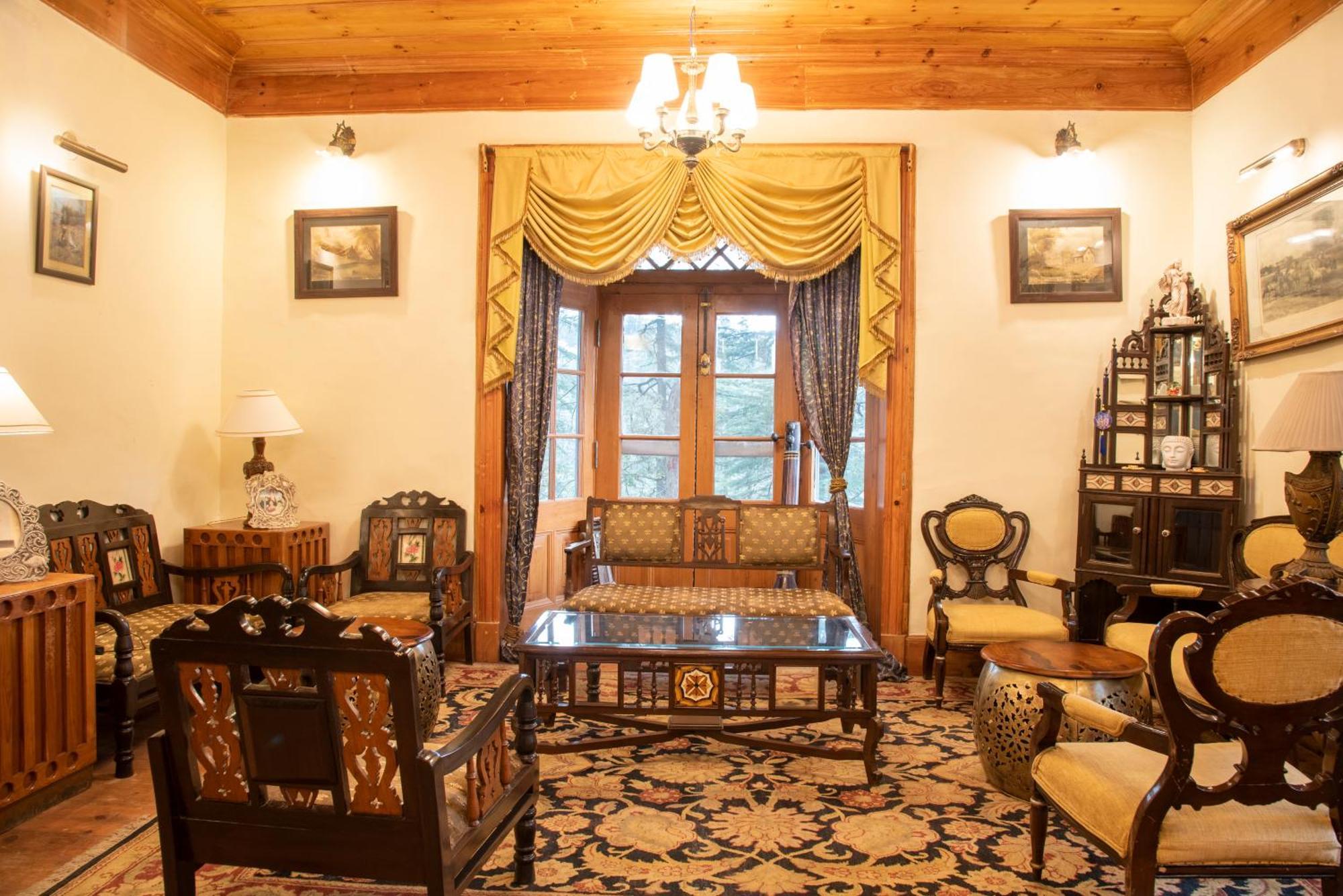 Shimla British Resort Екстериор снимка