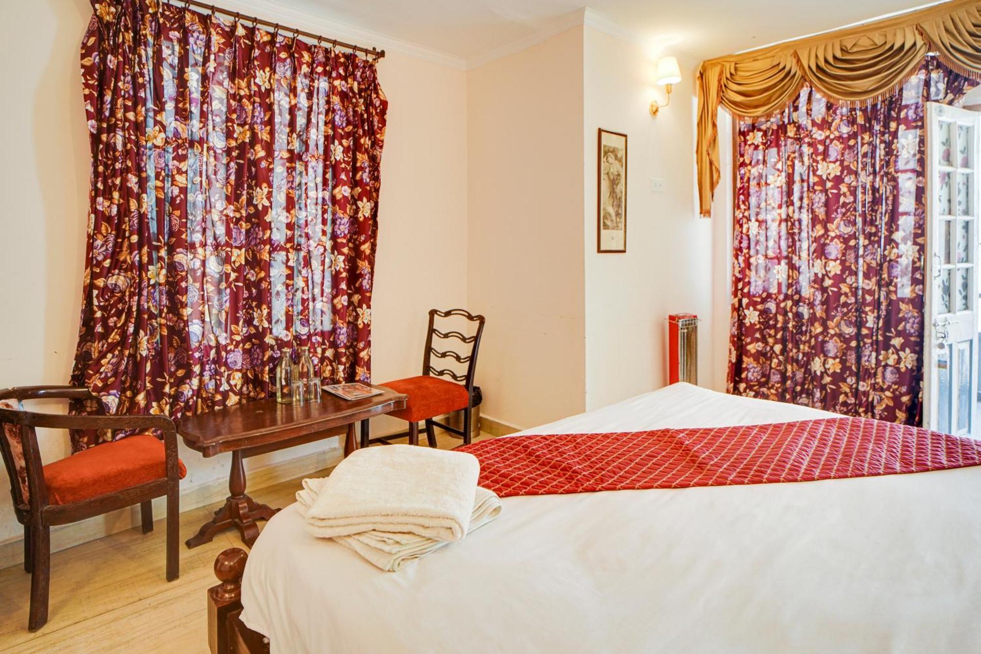 Shimla British Resort Екстериор снимка