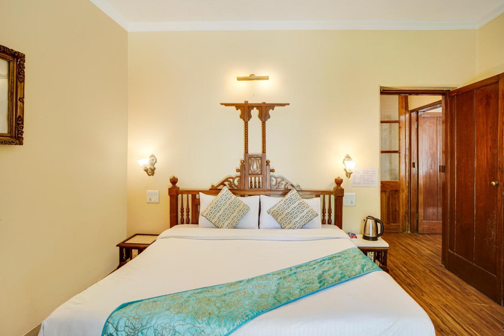 Shimla British Resort Екстериор снимка