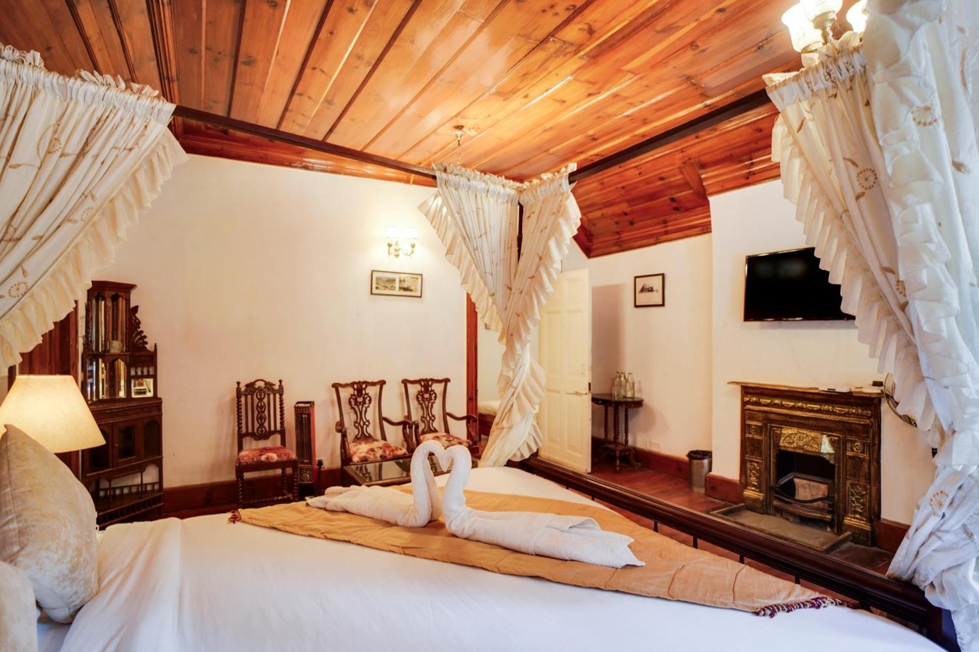 Shimla British Resort Екстериор снимка