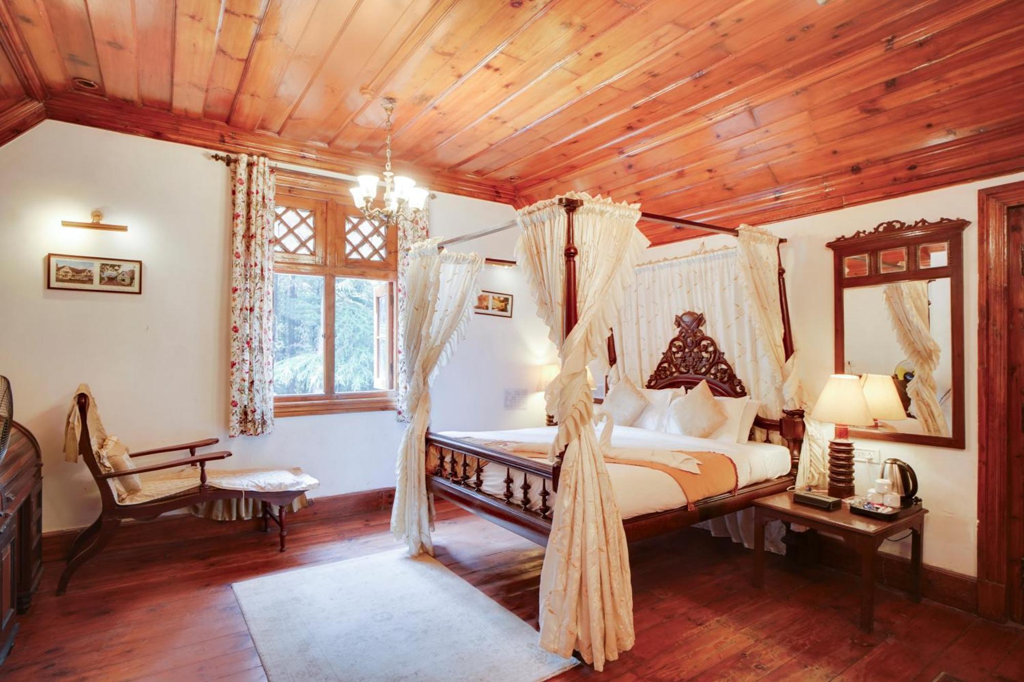 Shimla British Resort Екстериор снимка