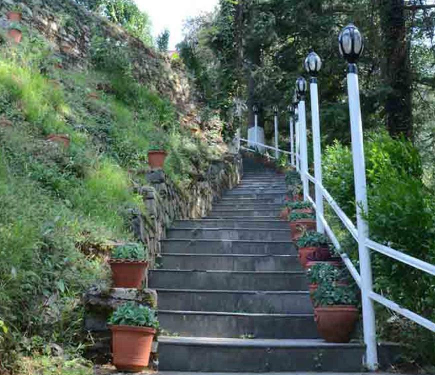 Shimla British Resort Екстериор снимка